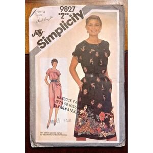Simplicity Jiffy Misses' Pullover Dress (adjust for Petite) Pattern 9827 Size14